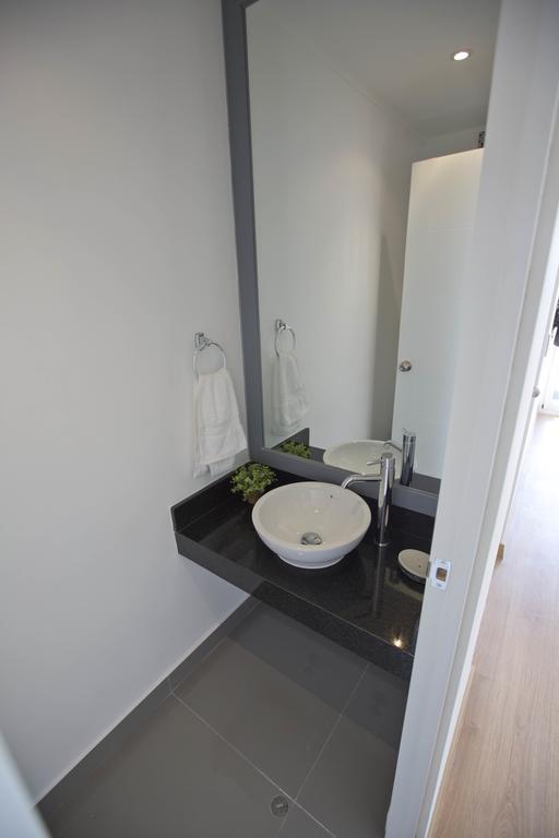 Urbano Apartments Miraflores Pardo ليما الغرفة الصورة